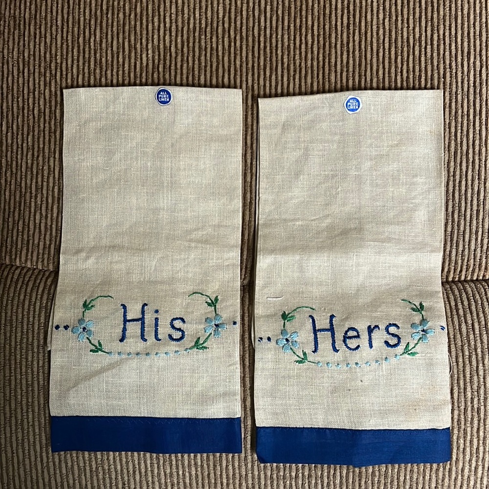 NEW OLD STOCK Vintage Embroidered His & Hers Hand Towels Pure Linen Blue Floral